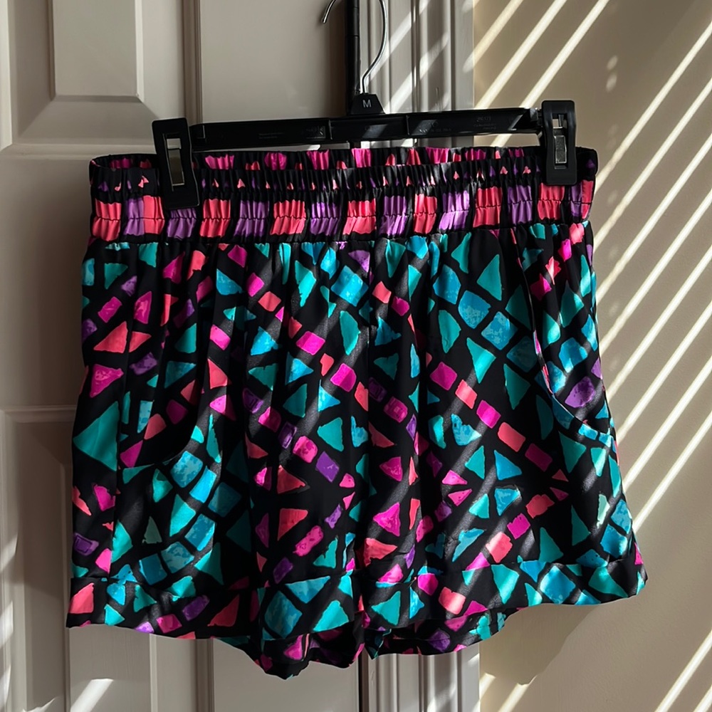 Alive and trixie medium shorts
